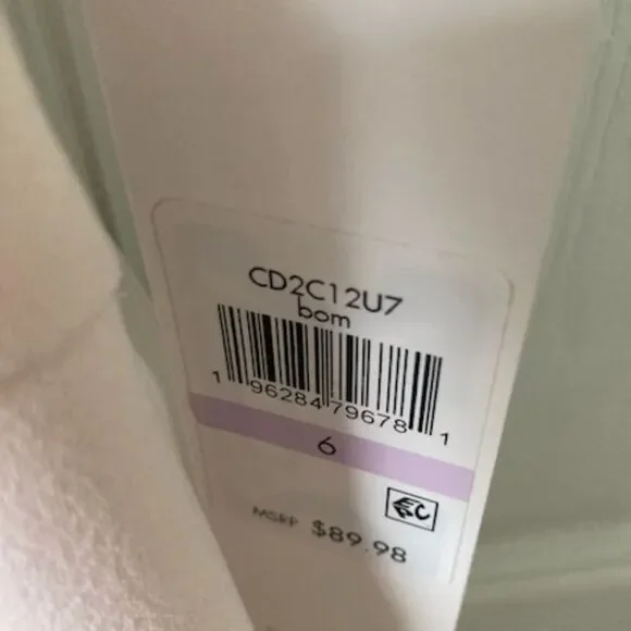 NEW Calvin Klein NEW Dress With Short Sleeves - Picture 4 of 5